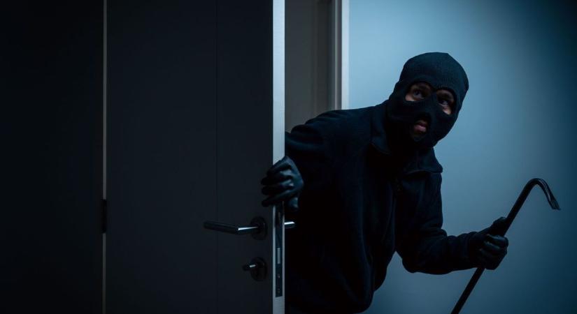 Brutális dühroham a borsodi boltban, elképesztő jeleneteket néztek végig a vásárlók