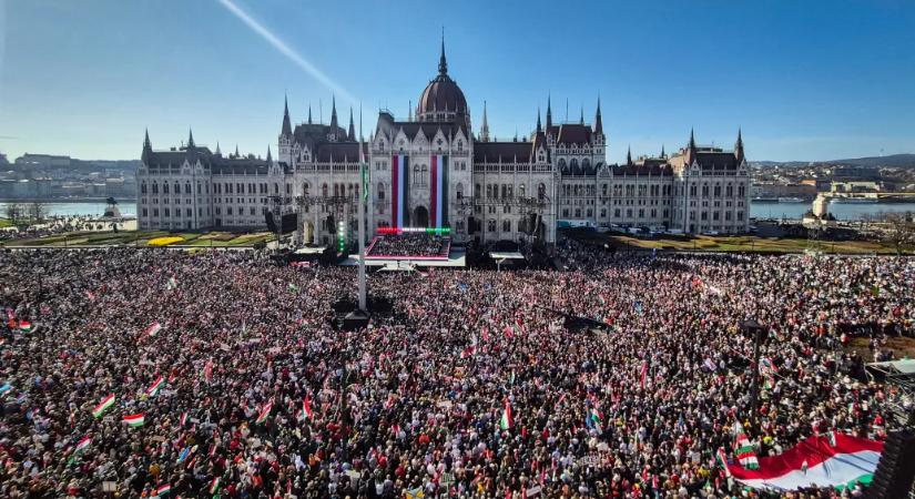 Hagyjuk már a cellaadatokat: a turisztikai ügynökség ismét bebizonyította, hogy így nem kéne tömeget becsülni