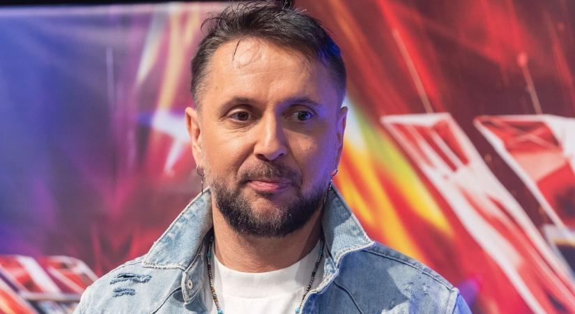 Majka mellől minden barátja és zenésztársa elpártol