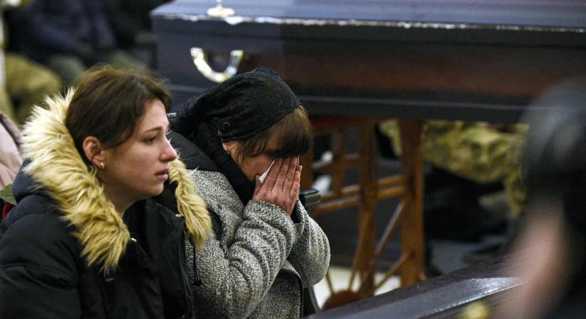 Ukrajna a húszéves háborús özvegyek országa lett. Erika mindössze öt napot tölthetett együtt a párjával