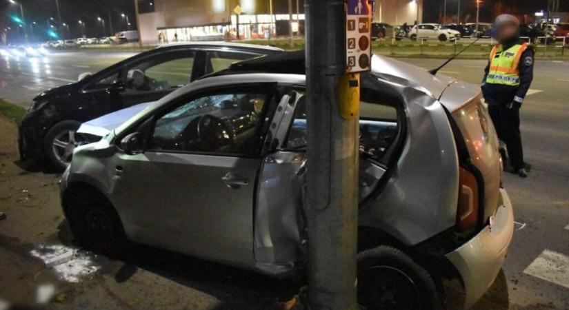 Hat évet kértek a húsz éves nőre, aki egy hétéves kisfiú, egy 55 éves nő és a Csokonai Nemzeti Színház dolgozójának a halálát okozta