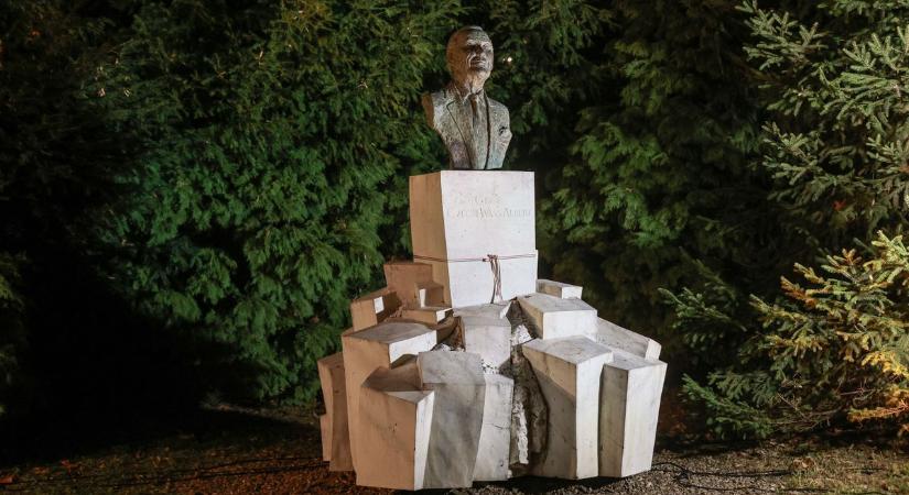 Magyarországra érkezett Wass Albert teljes írói hagyatéka (videó)