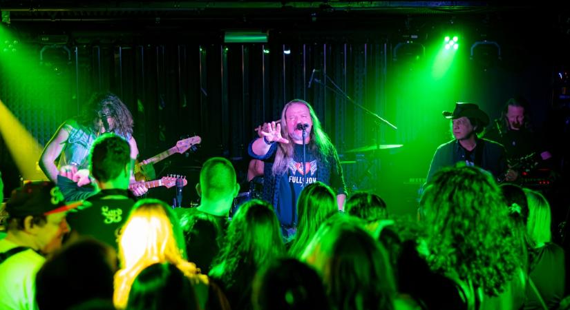 Bon Jovi legnagyobb himnuszai csendülnek fel Hajdúszoboszlón