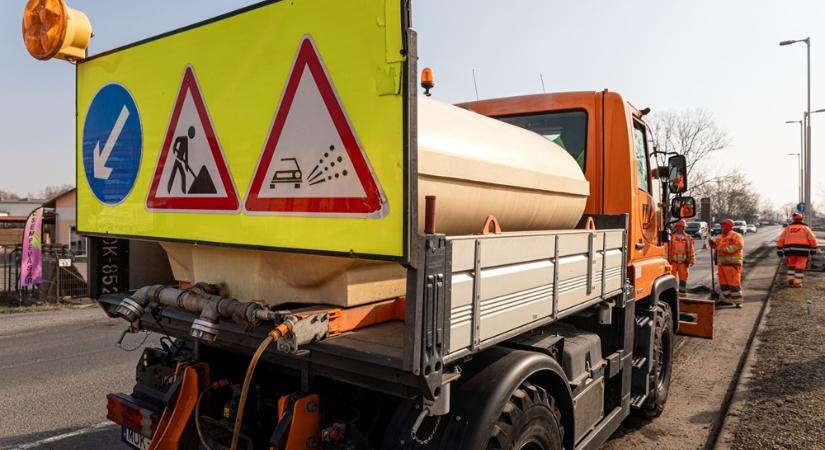 400 millió forintot költenek el a 87-es főút Gyöngyösfalu és Lukácsháza közötti szakaszának felújítására