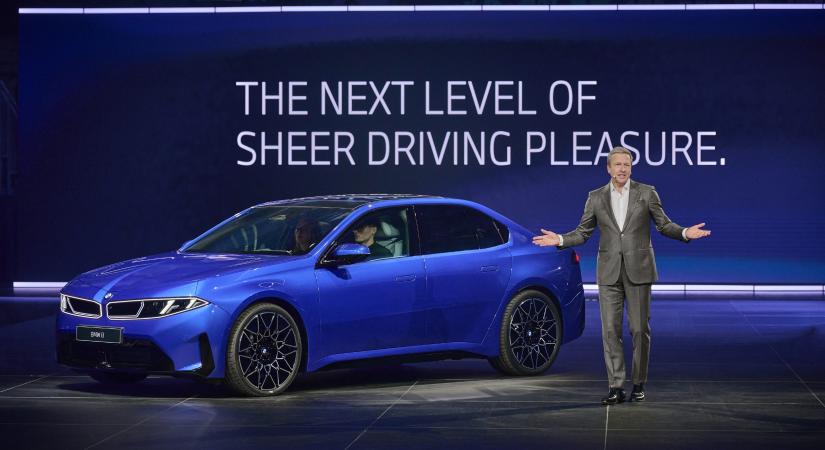 900 kilométeres hatótávval érkezik az új BMW i3