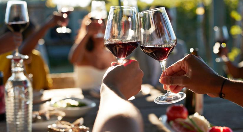 Nagy dobással rukkolt elő a híres magyar borász: 300 éves épületben nyílt meg Eger új kedvence