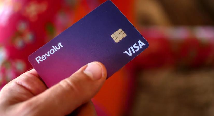 Jó hírt kaptak a Revolut ügyfelei: jön a magyar bankfiók és bankszámlák!