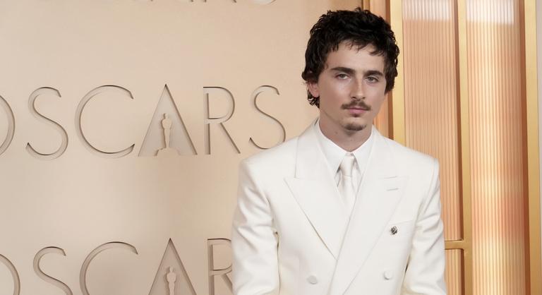 Lecsapott a népharag Timothée Chalamet-ra, közellenség lett Hollywoodban