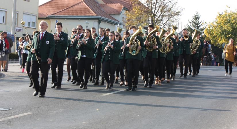 „Fél évszázad fúvós szívvel” Győrben