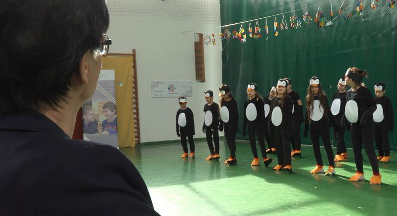 Kilenc évtizede oktatnak, nevelnek, irányt mutatnak