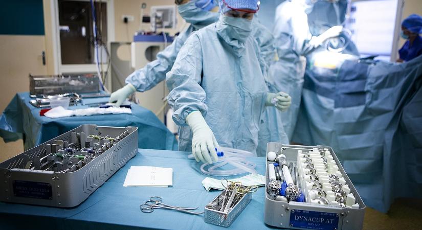 Rejtett büntetés: nem fizeti ki az Orbán-kormány minden kórház teljes adósságát