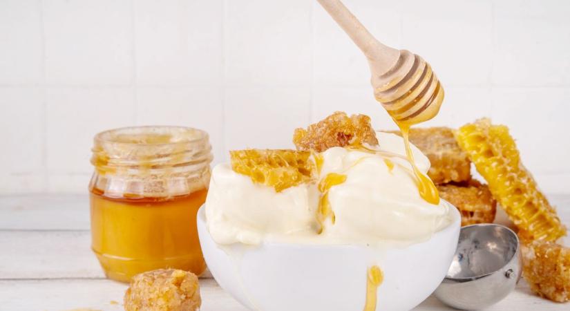 Itt az idei nyár frissítő szenzációja – így készül a hópihe alakú fagylalt