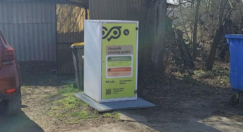 Használt sütőolaj-gyűjtő konténer Komádiban