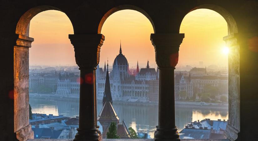 Napokon belül Budapestre érkezhet az amerikai alelnök