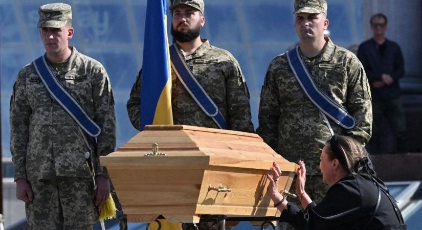 Lány apa nélkül, ország jövő nélkül: a háború arcai néhány kilométerre Miskolctól