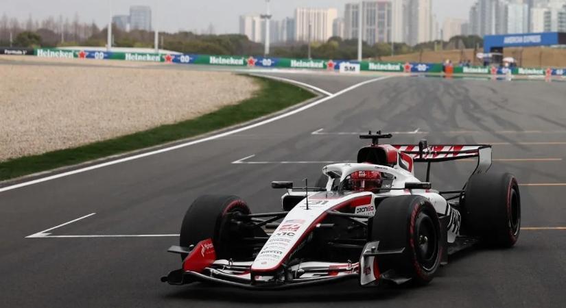 Filmes legendát igazolt az F1-es csapat  videó