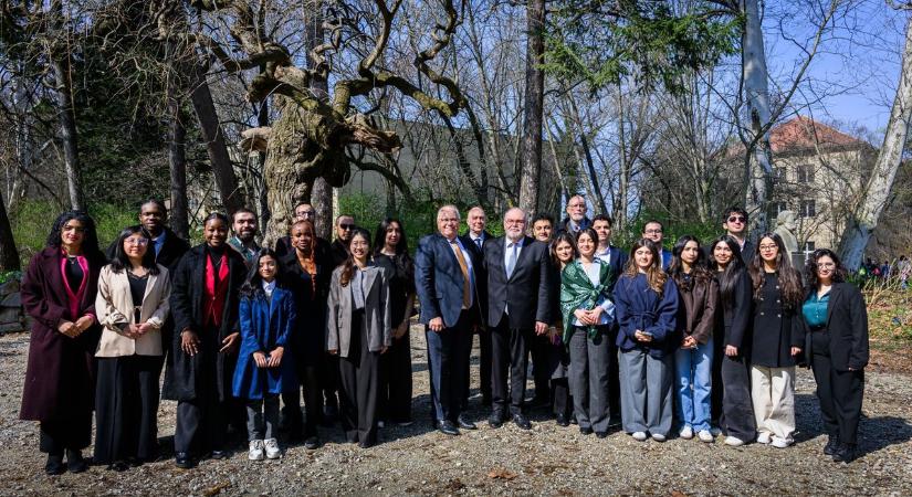 Azeri delegáció a Soproni Egyetemen
