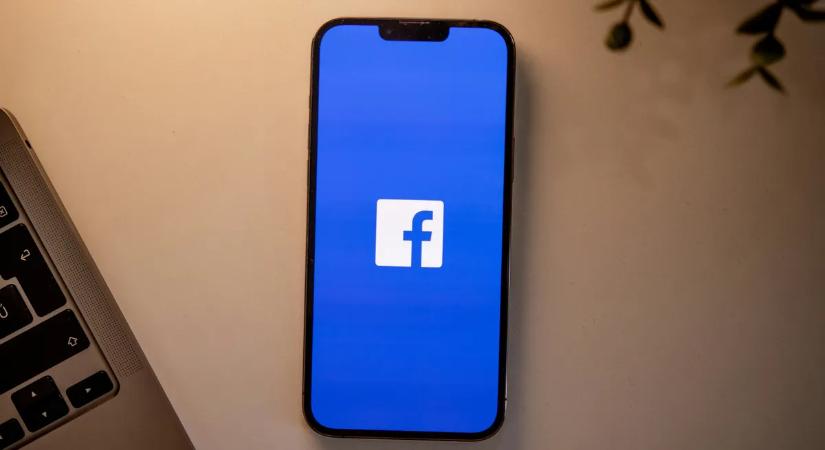 Lánczi Tamás: Vizsgálat indult a közösségi platformok kampányhatásáról