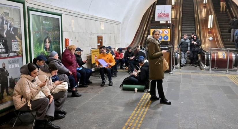 Az IMF máris lecsap, vizsgálók érkeztek Kijevbe, és megtudták, mi a baj: elpocsékolják a pénzt