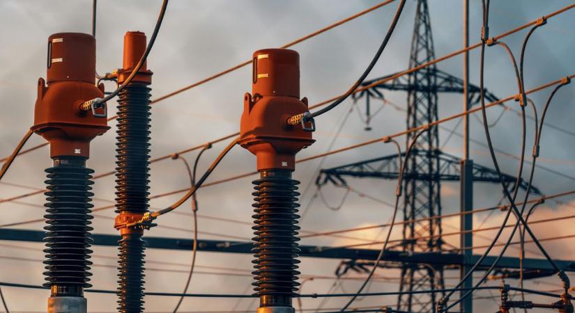 Külső nyomás éri Magyarországot és Szlovákiát energiaügyekben (videó)