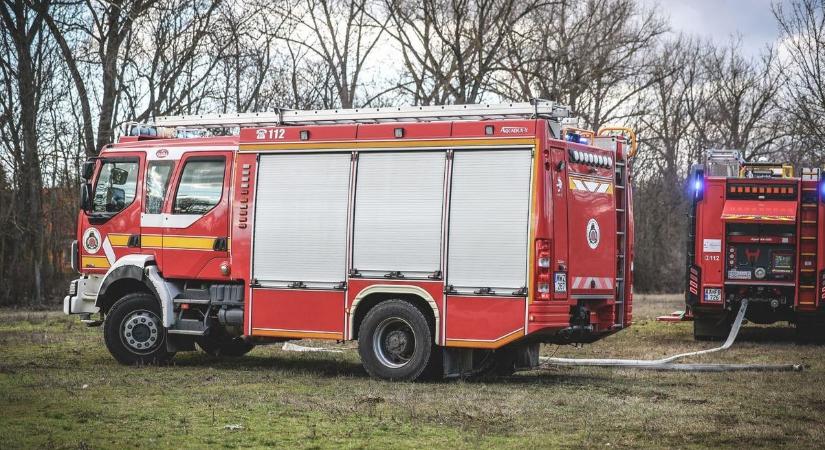 Szerda délután tűz ütött ki Mezőkövesden, egy ember életét vesztette