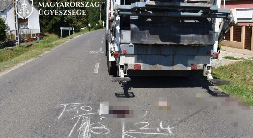 Elítélték a szegedi kukásautó-sofőrt, aki munkatársa halálát okozta