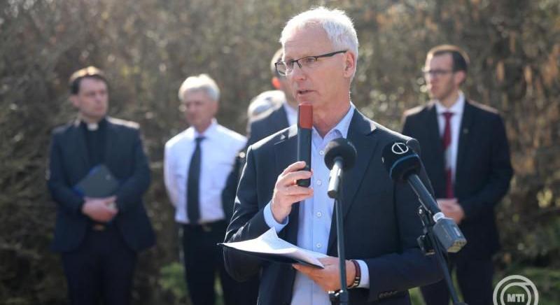 Lelkigyakorlatos közösségi tér épül Nyékládházán