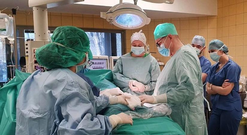 Áttörő sikerek a Debreceni Egyetem Klinikai Központjában – itt vannak a részletek!