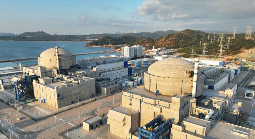 Végveszélyben az atomerőmű-építés: a Roszatom kiadta a riasztást, menekítik az oroszokat – Magyarország dicséretet kapott