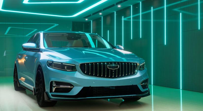 Szuperolcsó autómárka tarolja le a hazai autópiacot, döbbenetes áron kínálja a legmodernebb luxust