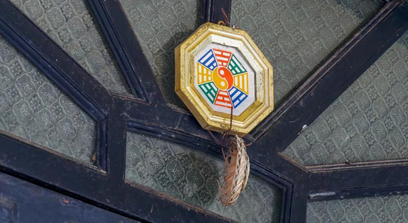 Titokzatos jelek a bejáratoknál: ezért védik az ajtókat ősidők óta