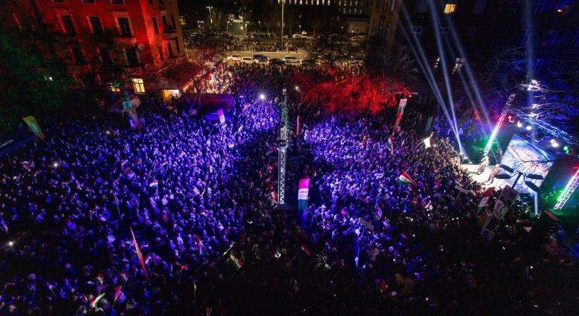 Orbán Viktor kért valamit a fiataloktól