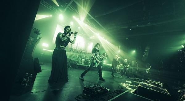 Egy furcsa este Kátai Tamás világában – Thy Catafalque a Dürer Kertben (koncertbeszámoló)