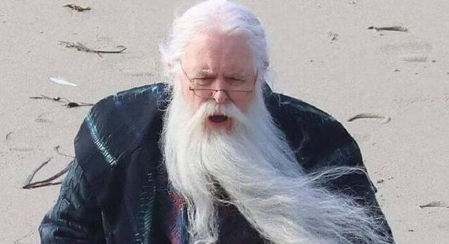 Az új Dumbledore majdnem visszamondta a Harry Potter-sorozatot J. K. Rowling miatt