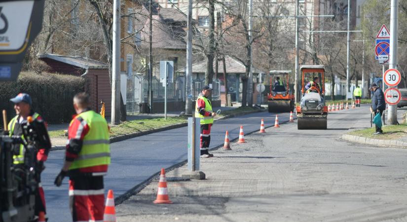 Újabb 550 méter újul meg Debrecenben