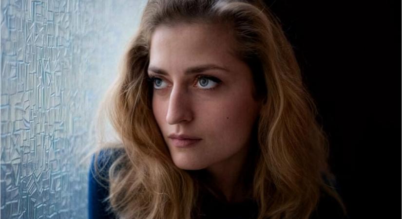 A színésznő, aki illatokkal bújik a karaktereibe – interjú Hermányi Mariann-nal