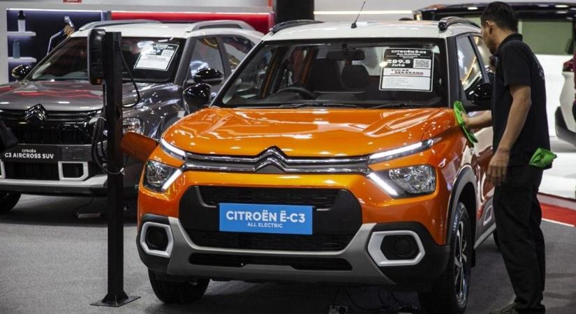 Az elektromos autók hamarosan olcsóbbak lehetnek, mint a robbanómotorosok