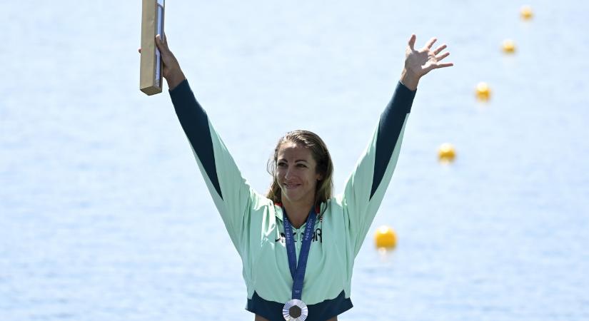 Erősen feldühítette az olimpiai bajnok Csipes Tamarát, hogy lovagkeresztet kapott Rákay Philip asztrológus felesége