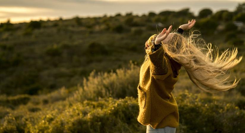 Orvosmeteorológia: az anticiklon peremén az erős szél okozhat panaszokat