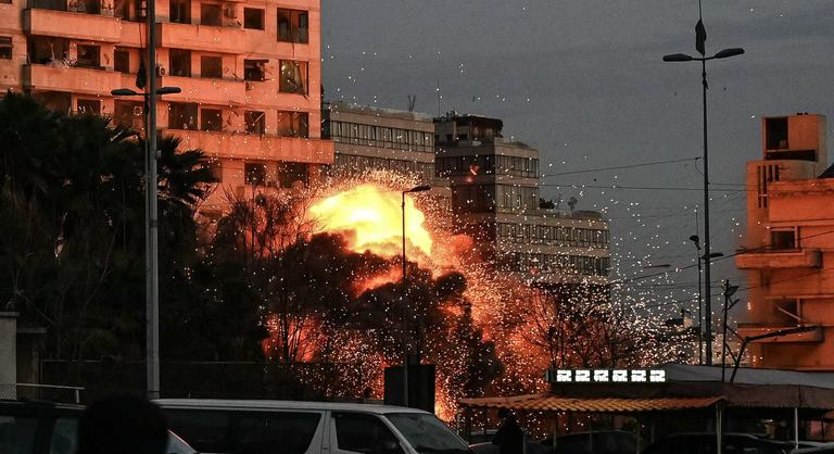 Húszezer tengerész rekedt a Perzsa-öbölben a Hormuzi-szoros lezárása miatt - Az Index percről percre tudósítása a közel-keleti eseményekről