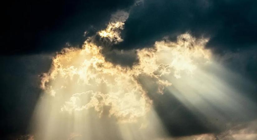 Erős szél, felhős idő: ez vár ránk a hét vége felé