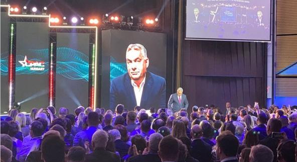 Kitiltottak, eltiltottak és bukásra ítéltek dzsemborija