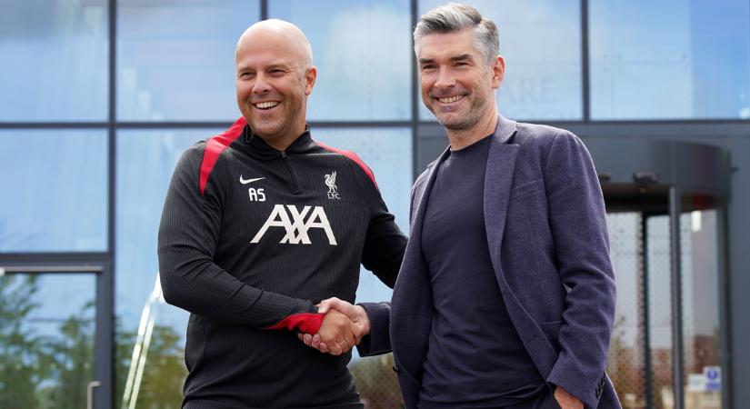 Lelépnek a főnökök, nem csak Arne Slot int be a Liverpoolnak