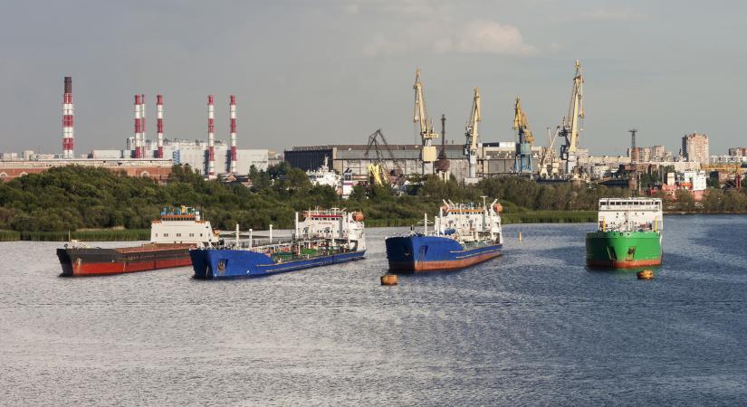 Így lehetnek az oroszok az iráni háború nyertesei, rongyosra keresik magukat