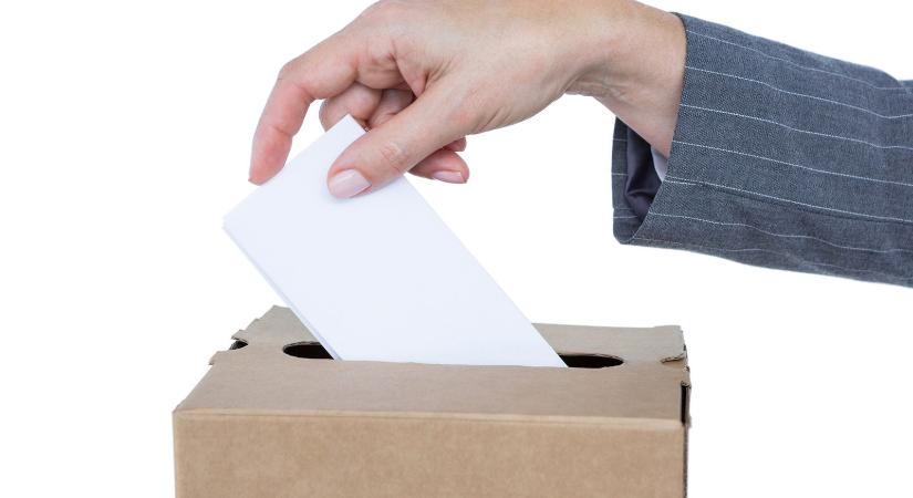 Rafinált trükkel próbálnak érvénytelen szavazásra bírni, veszélyben a választások tisztasága?
