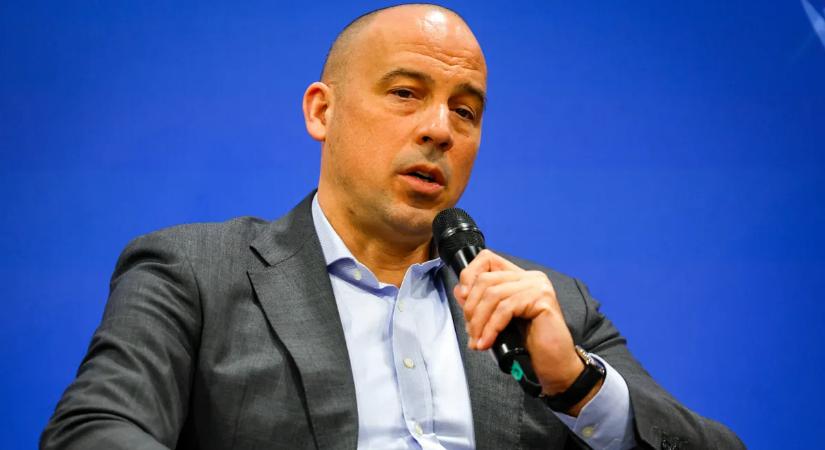 Schmidt Ádám: fiatalok nélkül a piramis alja elveszik