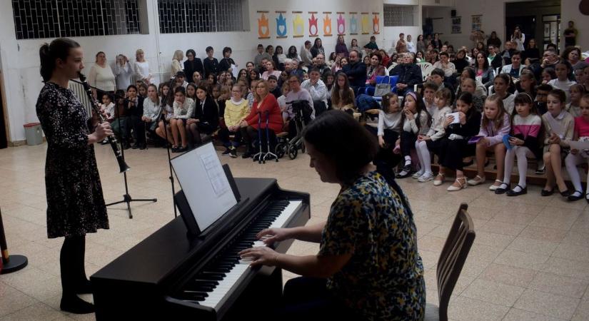 Csaknem másfélszáz diák mondott verset Nagyatádon