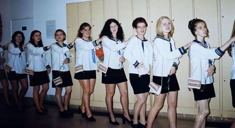 80 éves Tatabánya legrégebbi gimije, ritkán látott fotókon a suli örök arcai