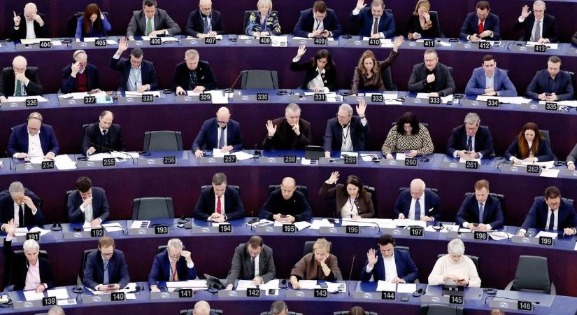 Borította a bilit az EP-képviselő: „A fősodor az Európai Parlamentben feláldozná az európai mezőgazdaságot Ukrajna érdekében” (VIDEÓ)