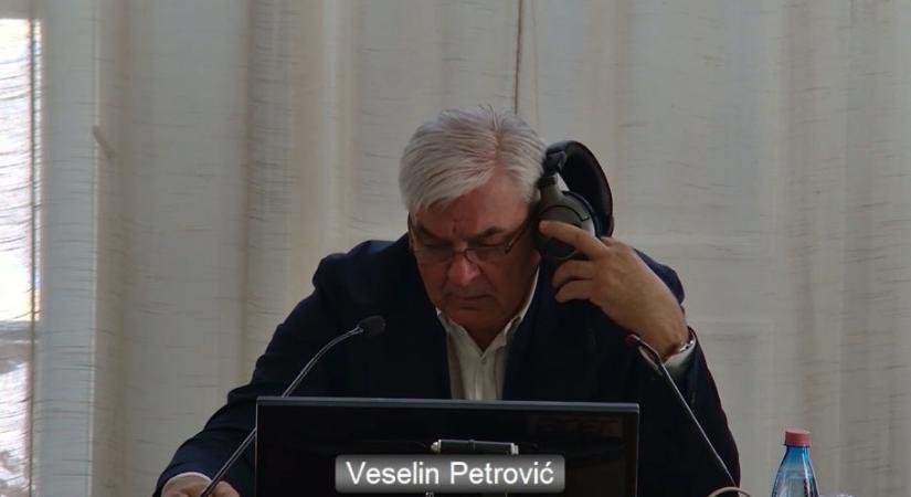 Választ nem kaptak a képviselők, az ügyrendsértést nem tűzte napirendre az elnök